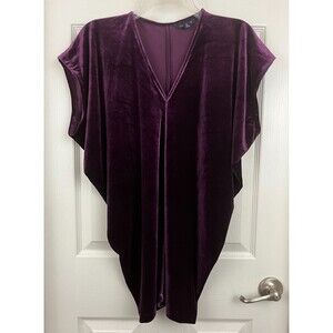LANDS' END - Wine V-Neck Cap Sleeve Stretch Velveteen Top size Small 6-8